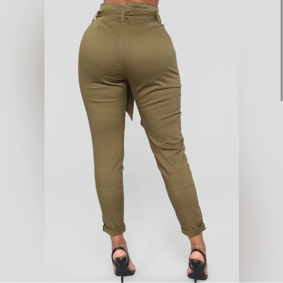 🈹 FashionNova High Waisted High Rise Pants - Picture 6 of 14